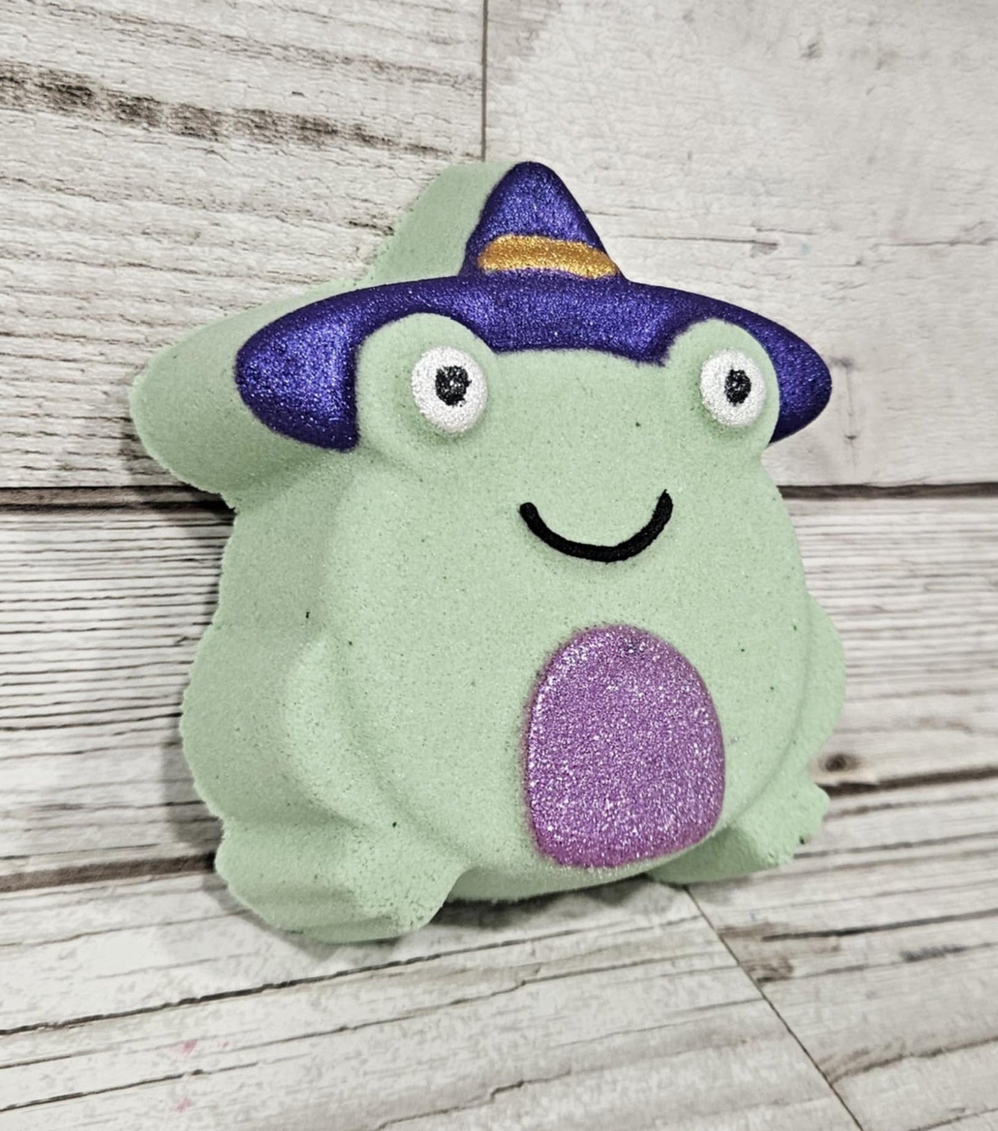 Witchy Halloween Frog Bath Bomb