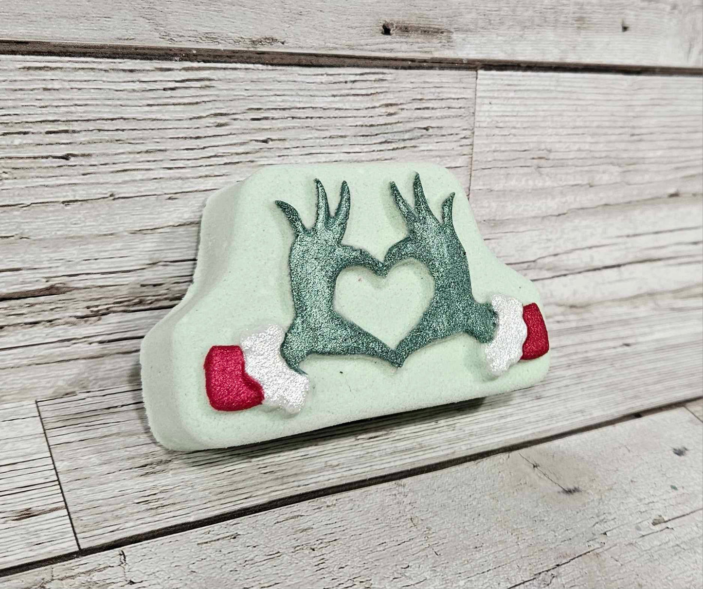 Bah Humbug Love Bath Bomb