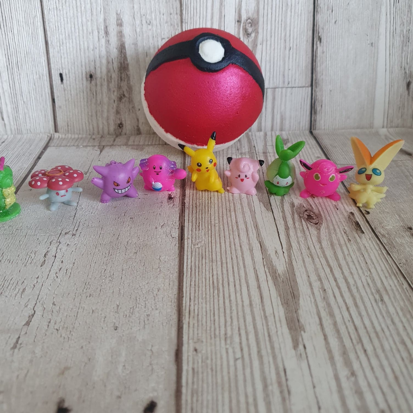 Catch em all Toy Bath Bomb