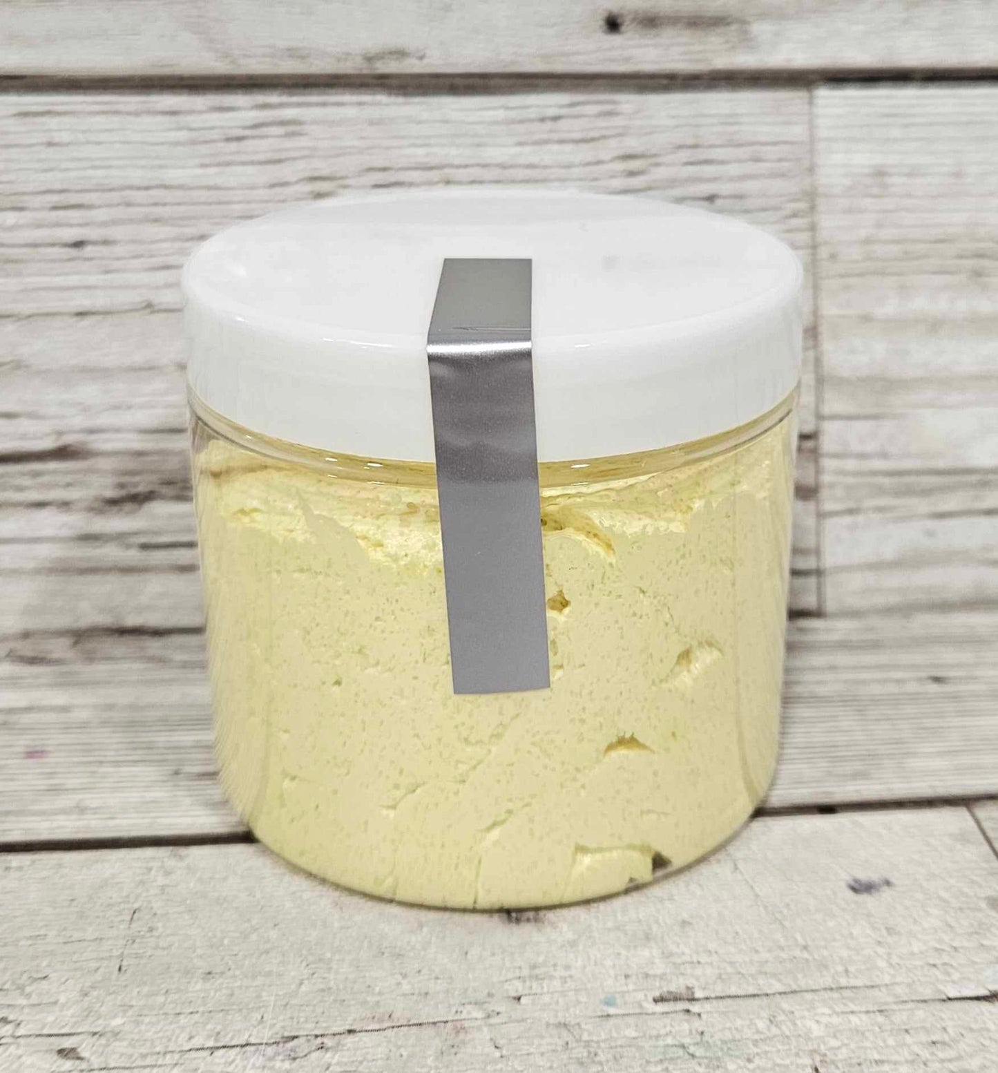 L Millionaire Foaming Body Sugar Scrub-150g