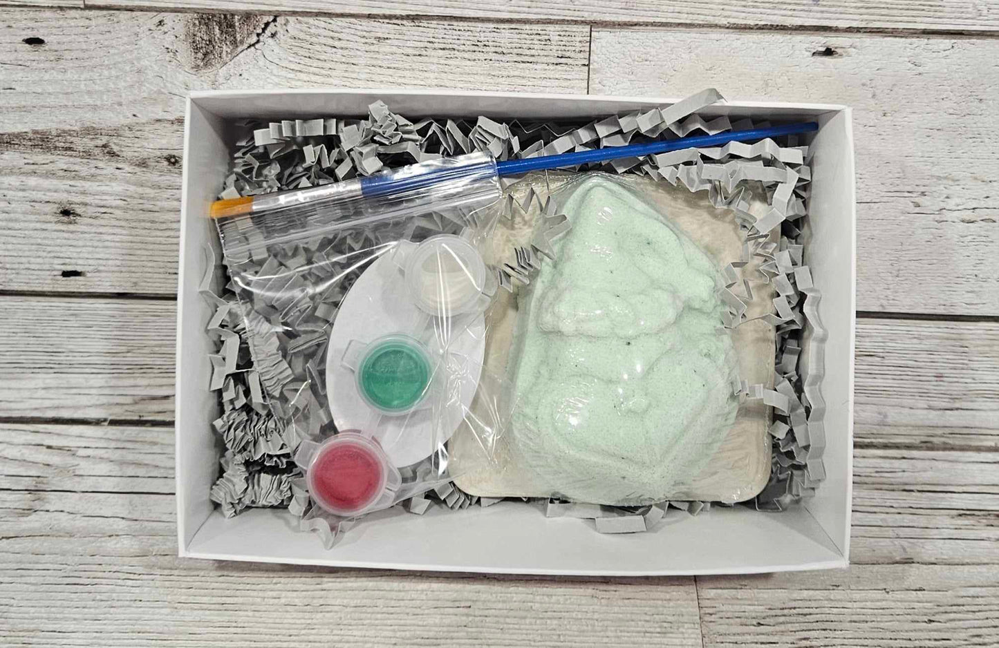 Bah Humbug Paint your own Bath Bomb Kit