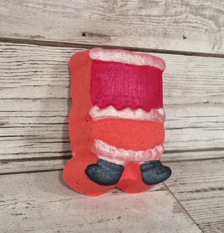 Santa Stuck up the Chimney Bath Bomb