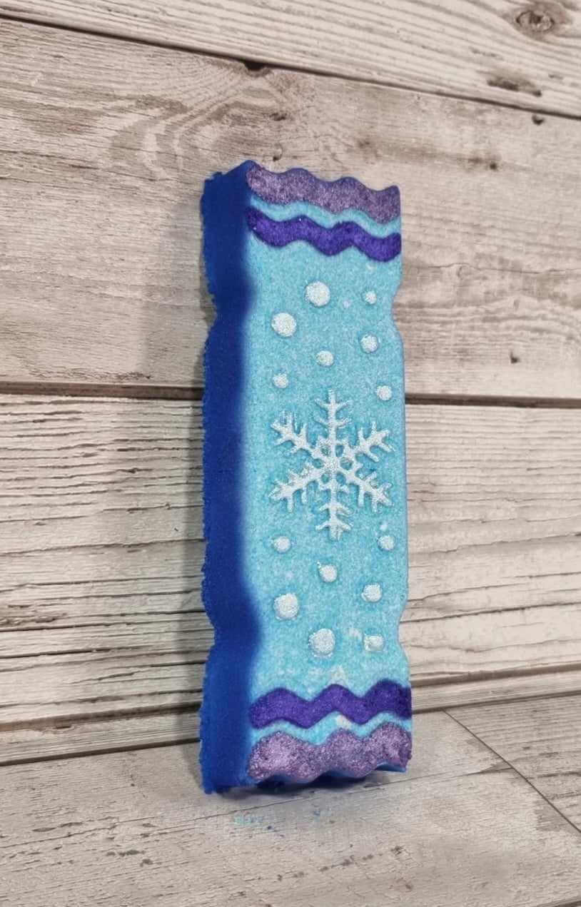 Snowflake Cracker Bath Bomb