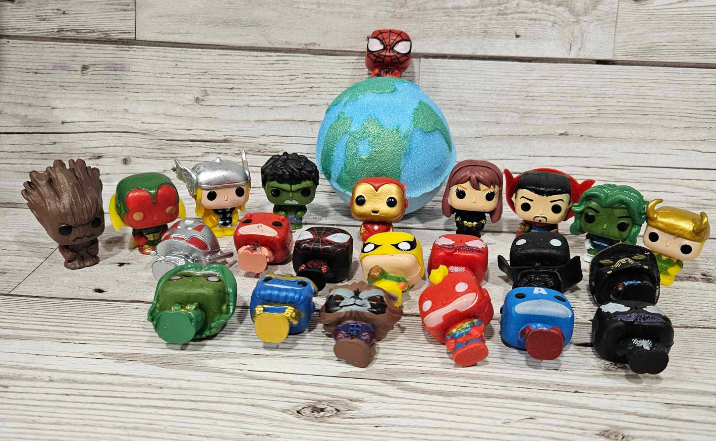 Superheroes Toy Bath Bomb