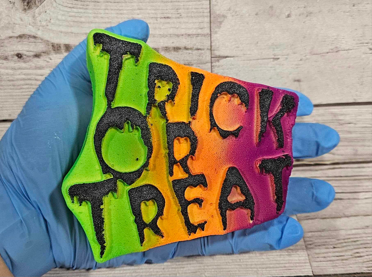 Trick or Treat MEGA Bath Bomb