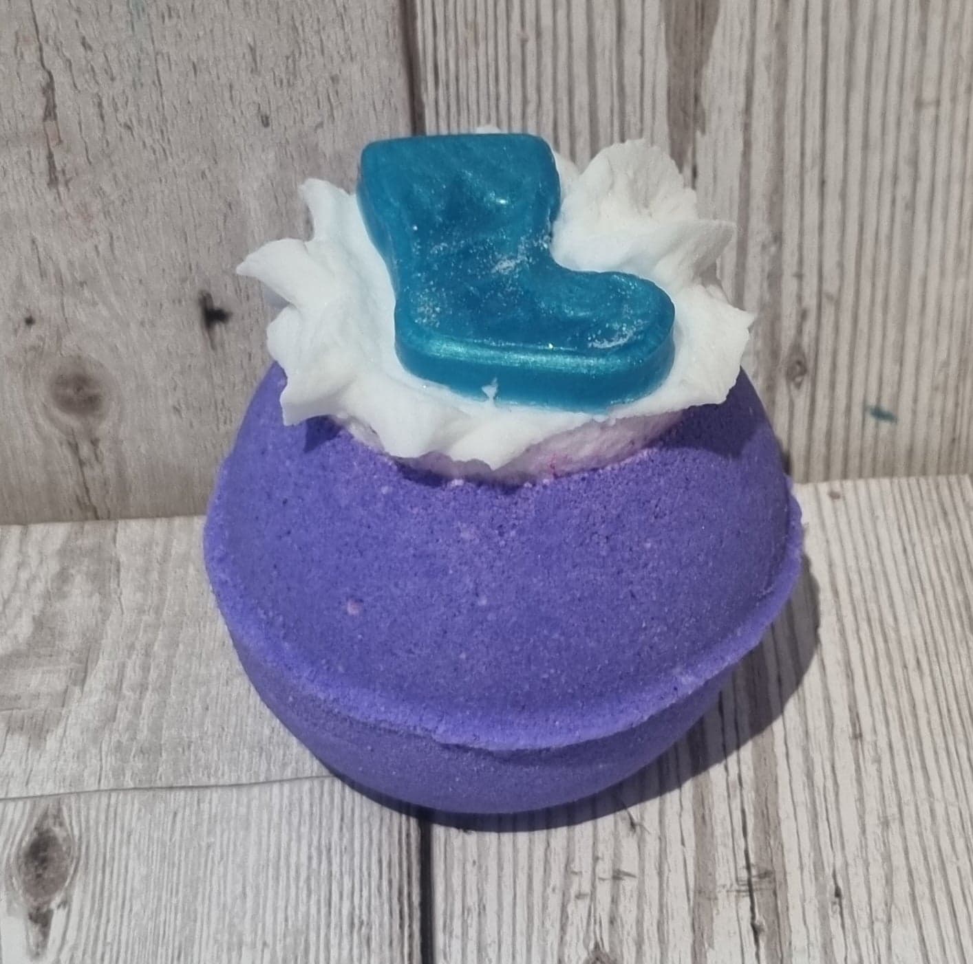 'Cosy Stocking' Whipped Top Bath Bomb