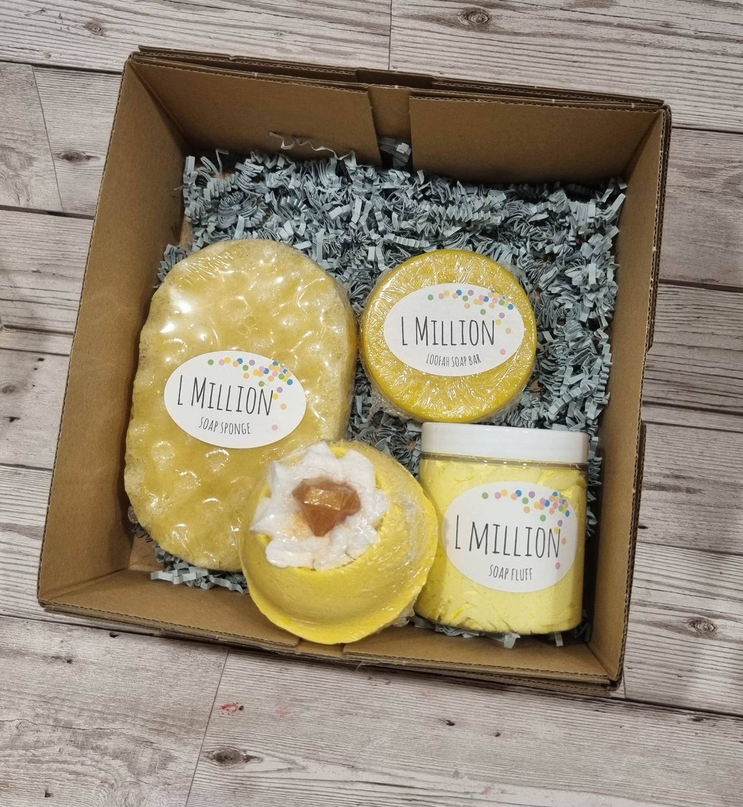 'L Million' Gift Set
