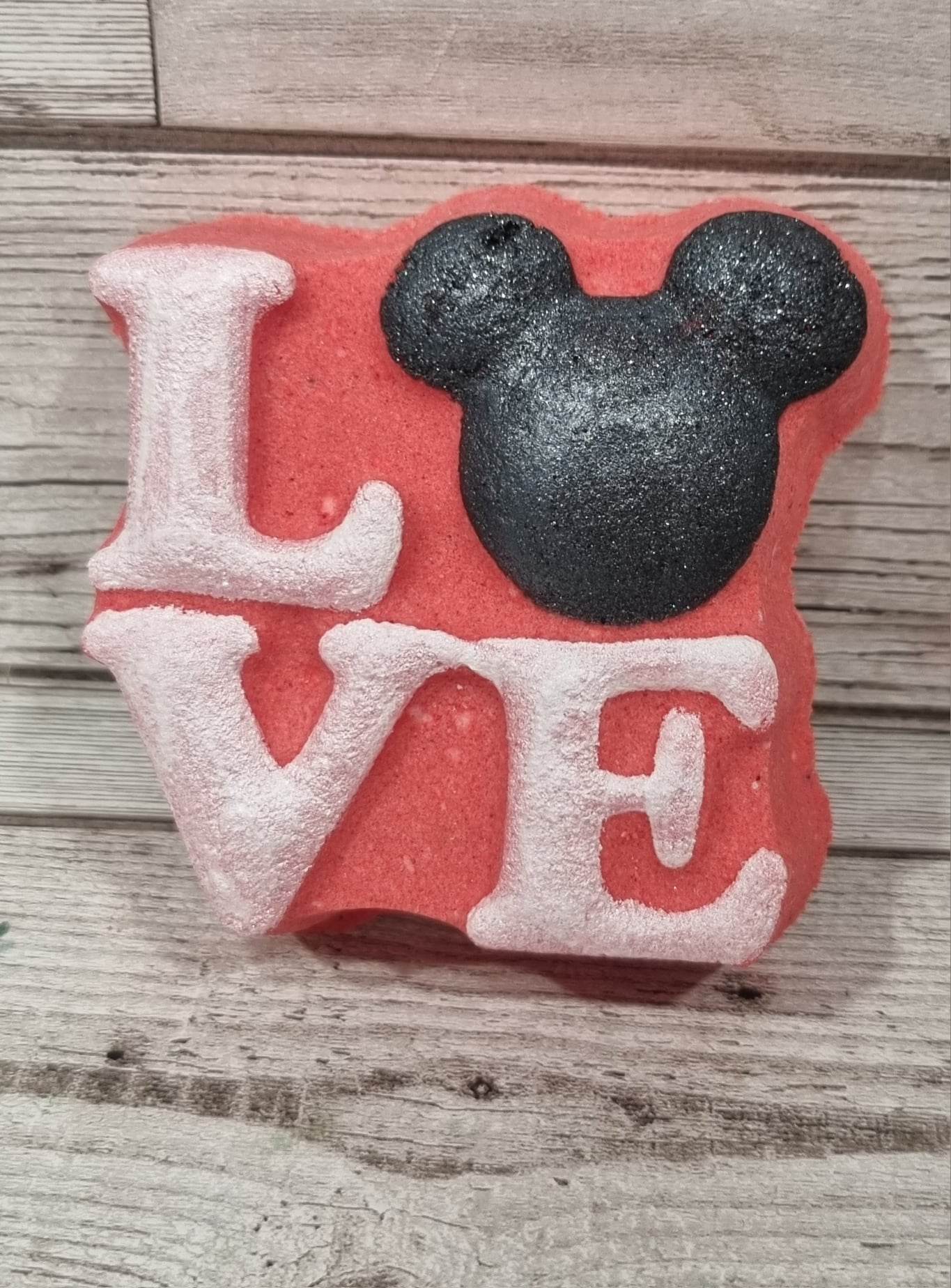 'Magical Funland Love' Bath Bomb