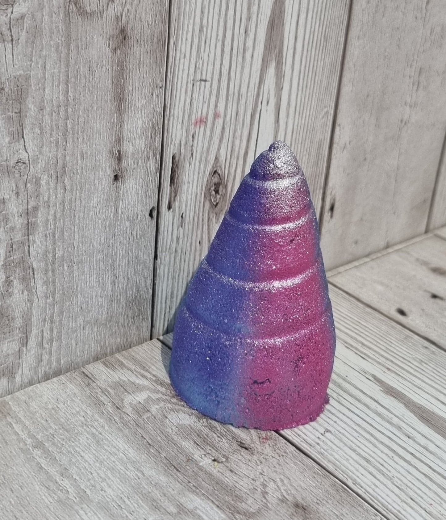 'Ombre Unicorn Horn' Bath Bomb