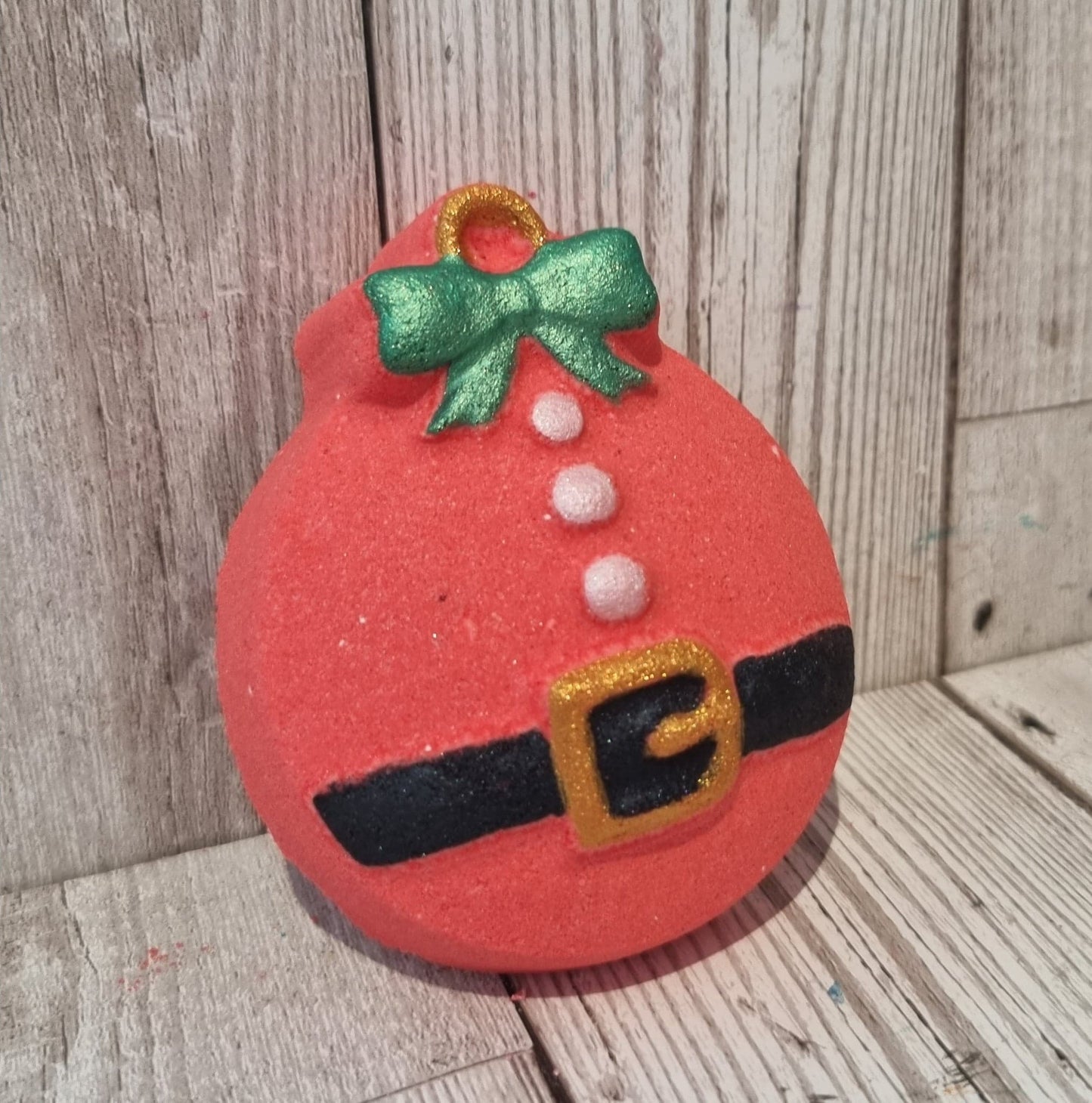 Santa Belt Bauble Bath Bomb