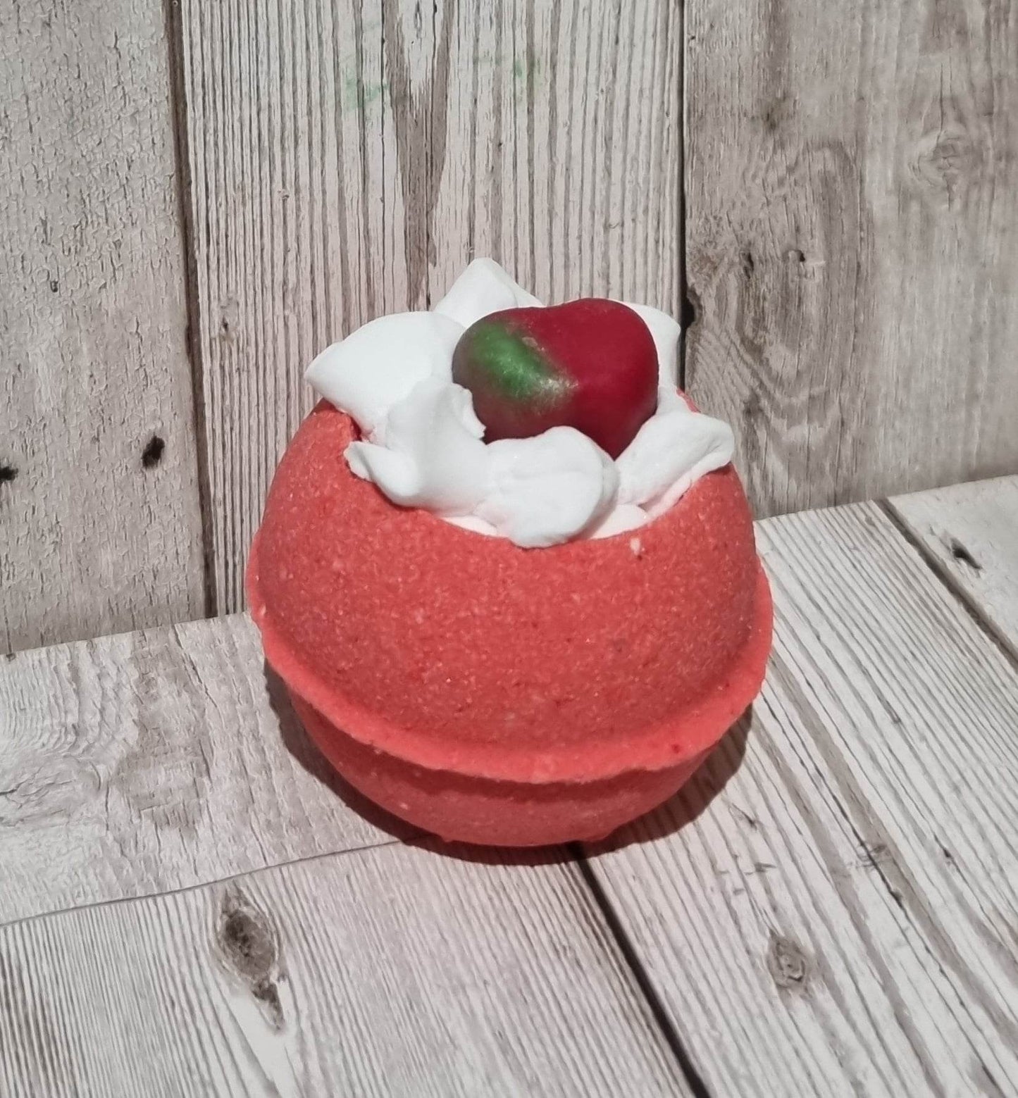 Toffee Apple Whipped Top Bath Bomb