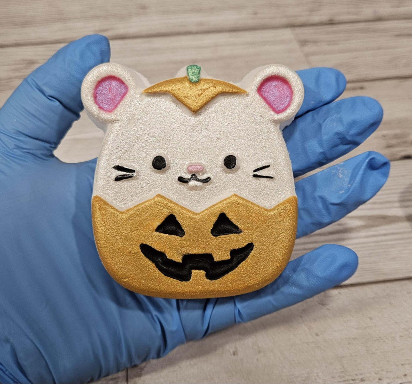 Squishy Halloween Mouse Bath Bomb