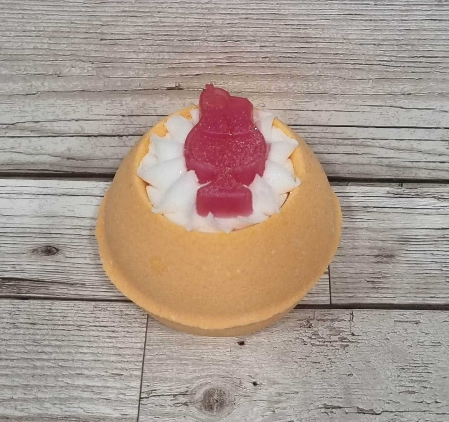 'Cocktail Fizz' Whipped Top Bath Bomb