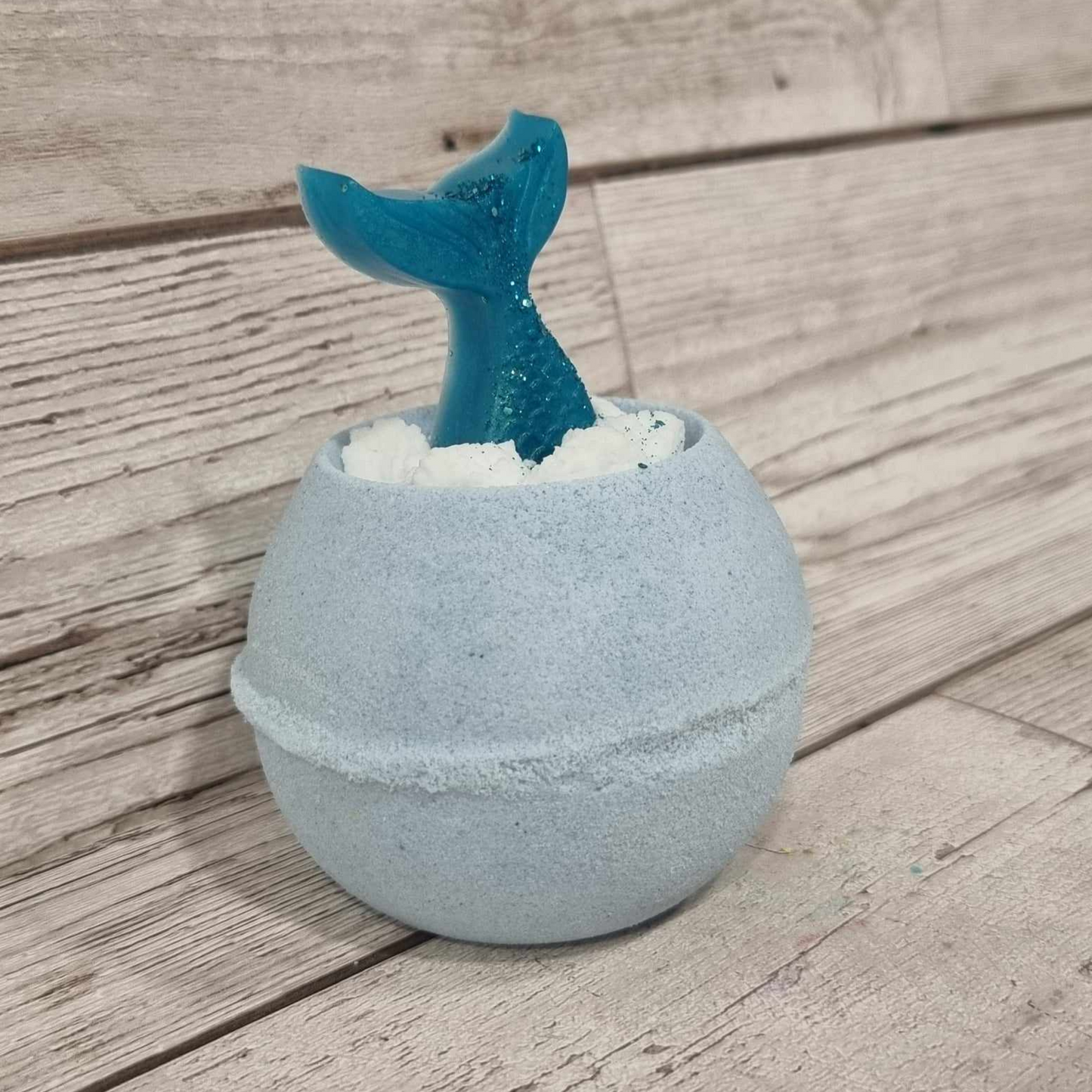 'Mermaid Tails' Whipped Top Bath Bomb