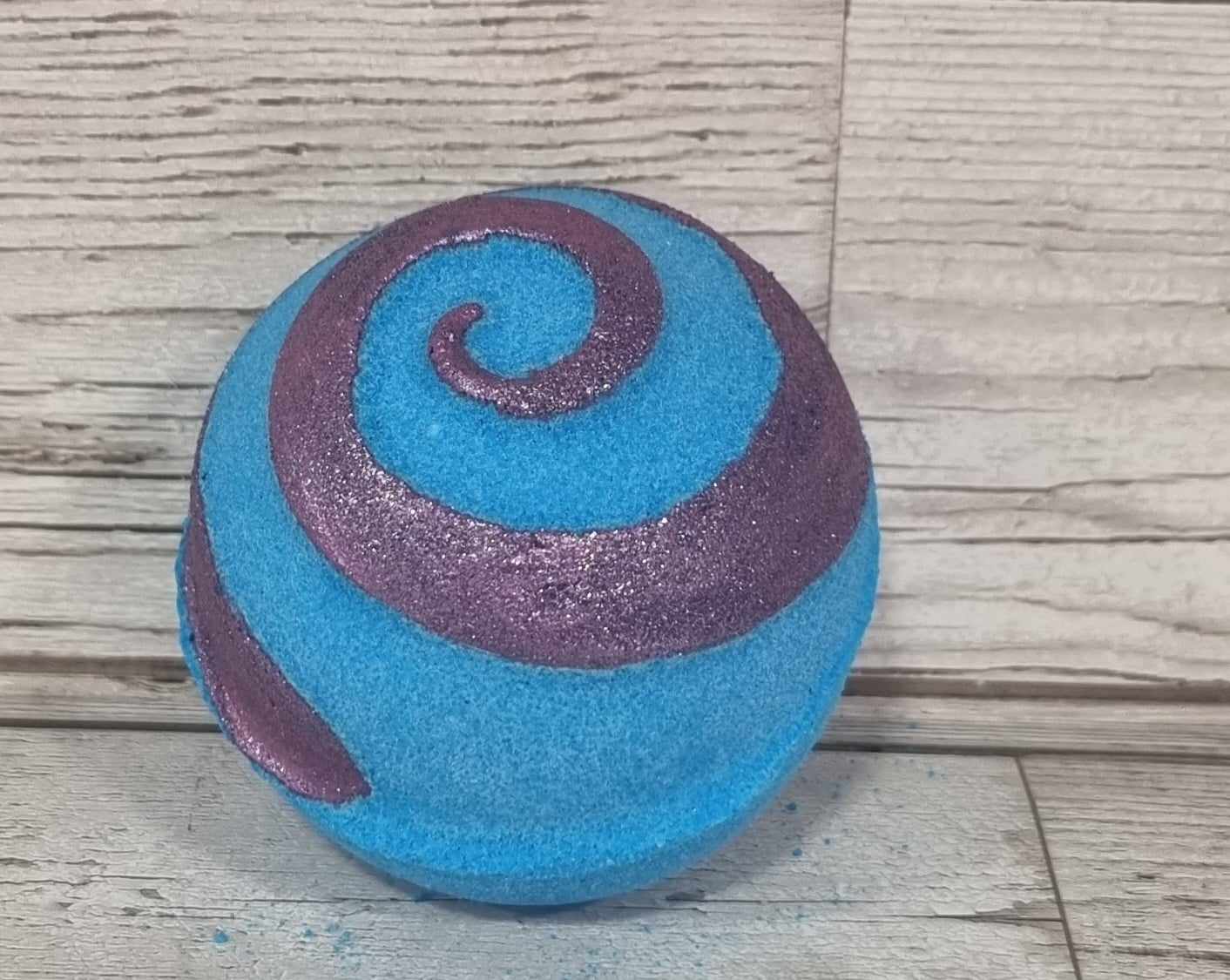 'Ohana Toy' Bath Bomb