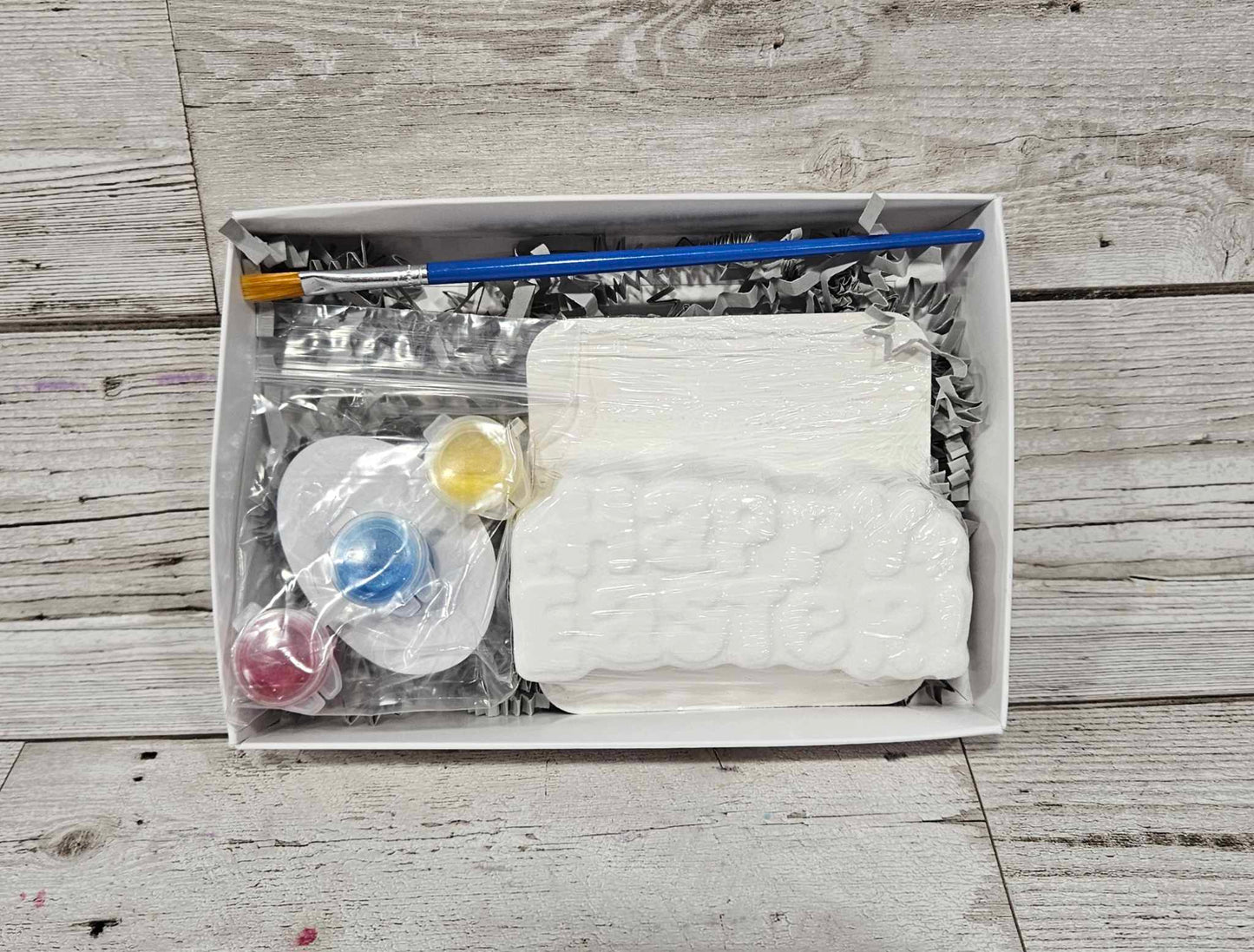 'Happy Easter' Paint your own Bath Bomb Kit