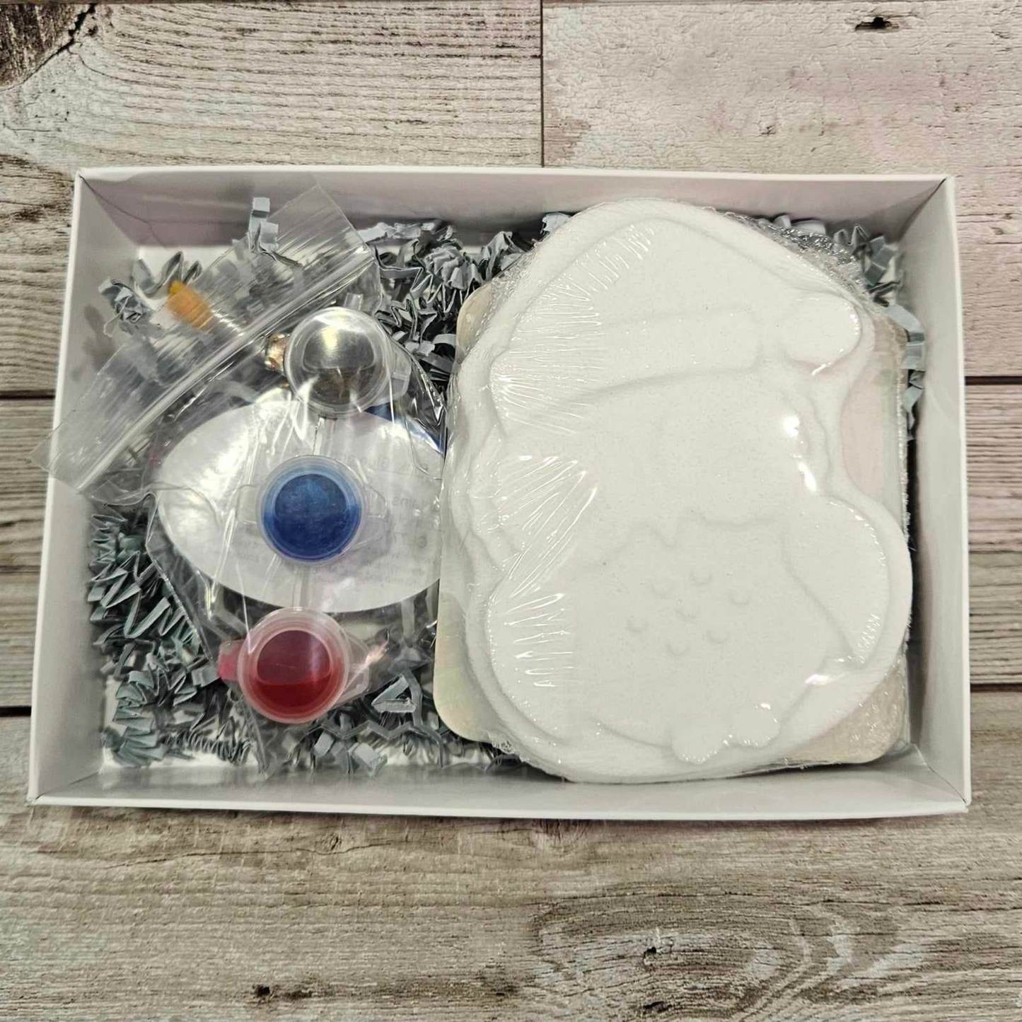 'Festive Owl' Paint your own Bath Bomb kit