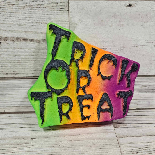 Trick or Treat MEGA Bath Bomb