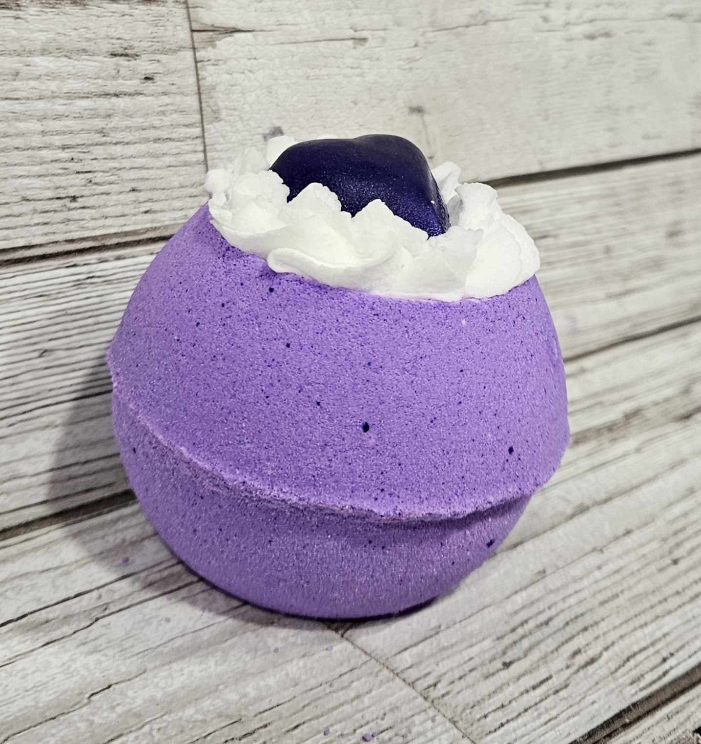 'Violet Sparkle' Whipped Top Bath Bomb