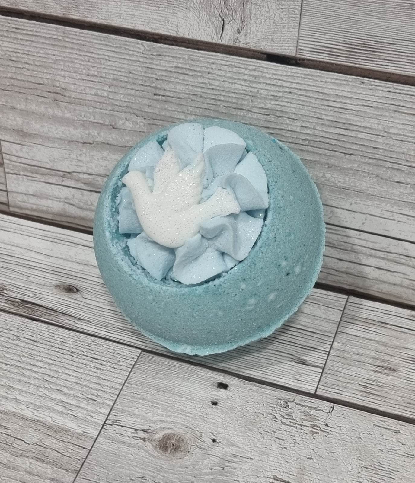 'White Dove' Whipped Top Bath Bomb