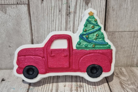 Driving home for Christmas Bath Bomb