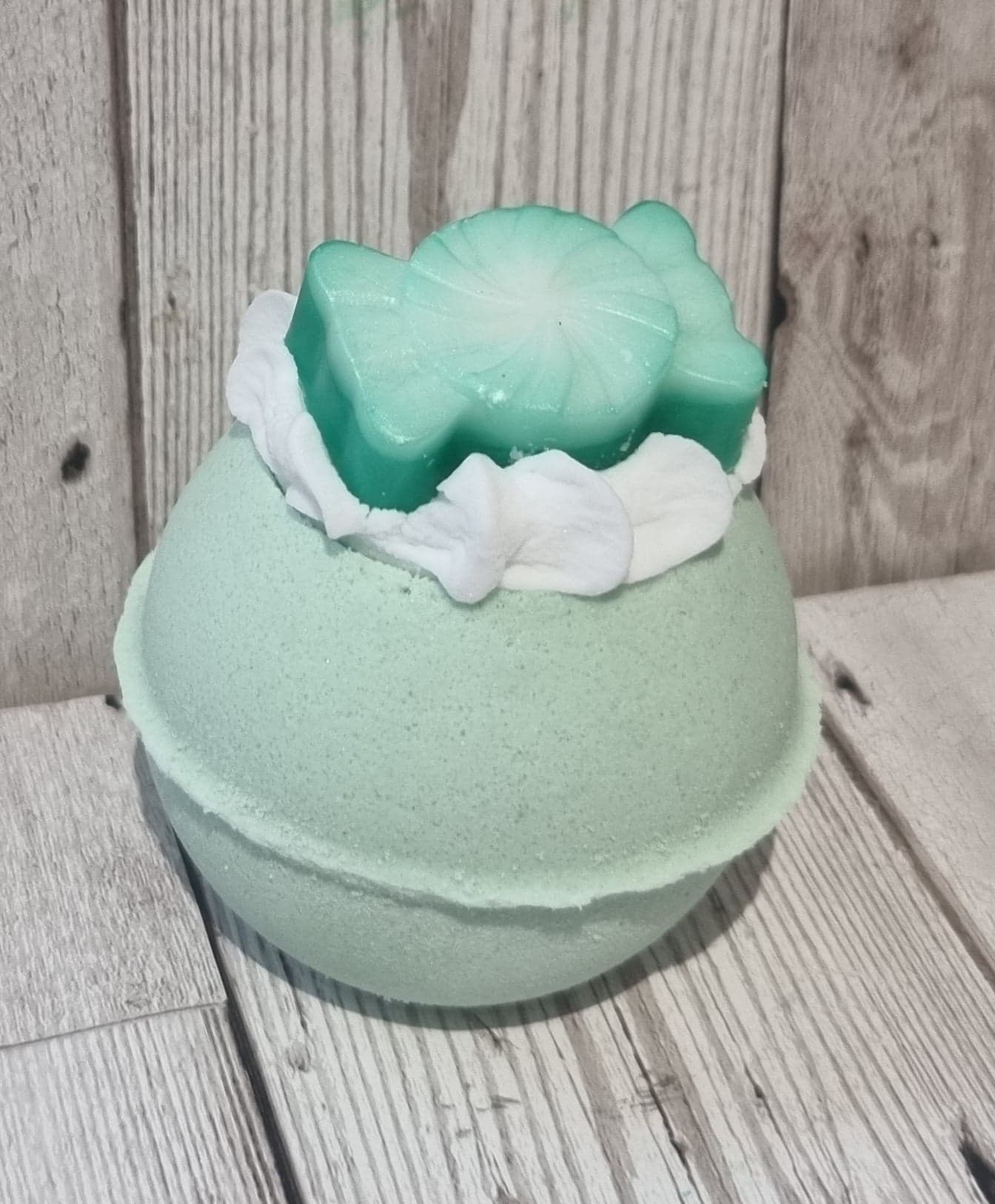 'Sweet Peppermint' Whipped Top Bath Bomb